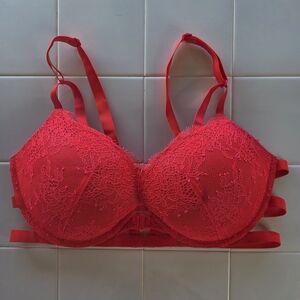 Victoria's Secret Vibrant Red Lace Bra
